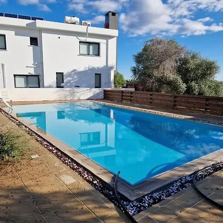 4 Bedroom In Edremit North Cyprus